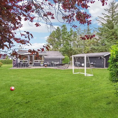 2 Bedroom Stunning In Hals