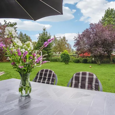 2 Bedroom Stunning In Σπίτι διακοπών