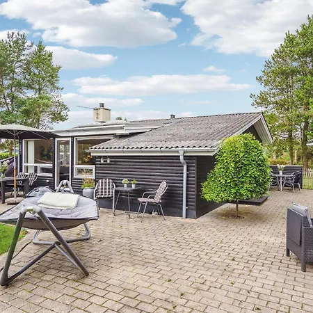 2 Bedroom Stunning In Holiday home *